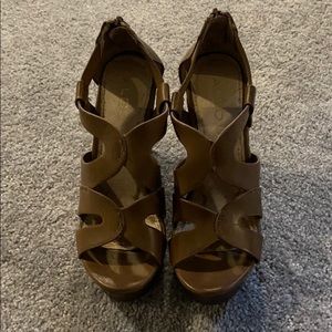 Aldo wedges